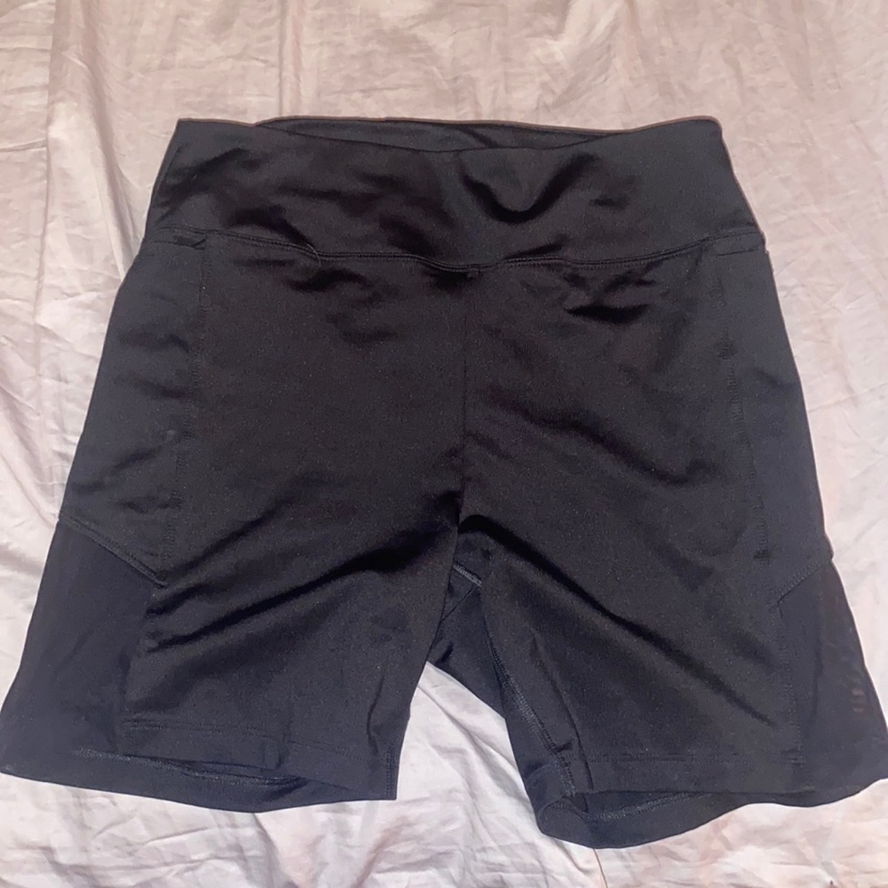Black mesh side biker shorts